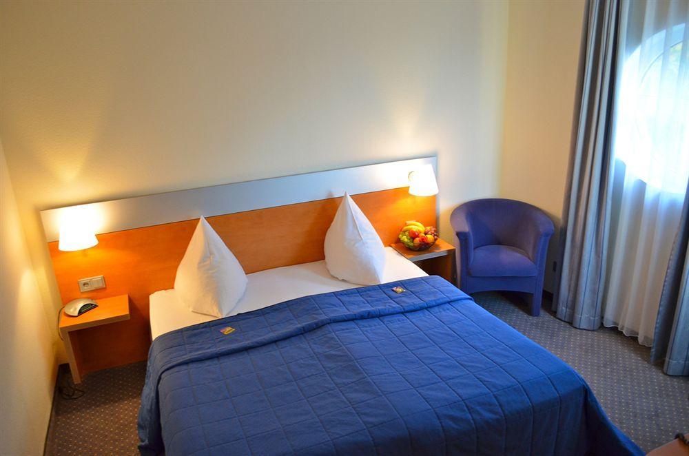 Senator Hotel Φραγκφούρτη Εξωτερικό φωτογραφία